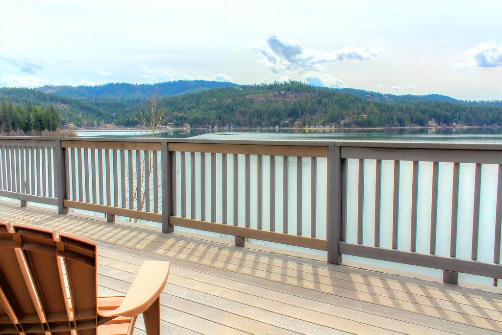 Beautiful Lake Coeur D'Alene Cabin On The Bay Hotel Mica Exterior photo