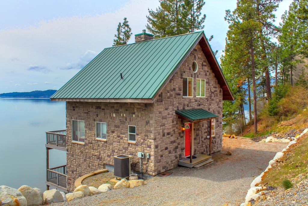 Beautiful Lake Coeur D'Alene Cabin On The Bay Hotel Mica Exterior photo