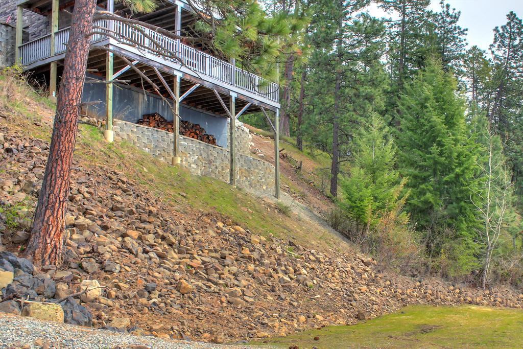 Beautiful Lake Coeur D'Alene Cabin On The Bay Hotel Mica Exterior photo